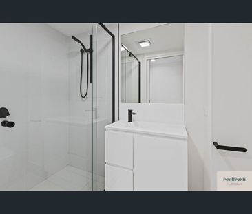 2/105 Middle Street, Coopers Plains, Qld 4108 - Photo 4