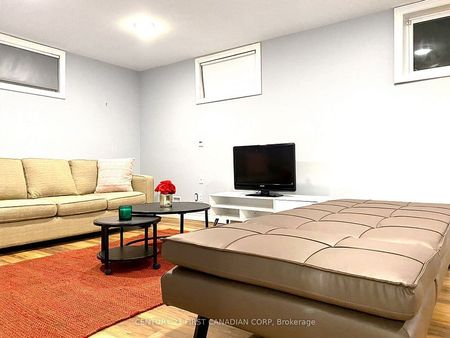 For Lease - 330 GLENROSE Drive Unit# Basement, London South, Ontario - Photo 4