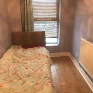 1 bedroom property to rent in London - Photo 1