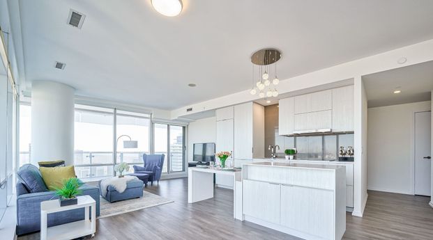 For Lease - 1 Bloor Street Unit# 5001, Toronto, Ontario - Photo 1