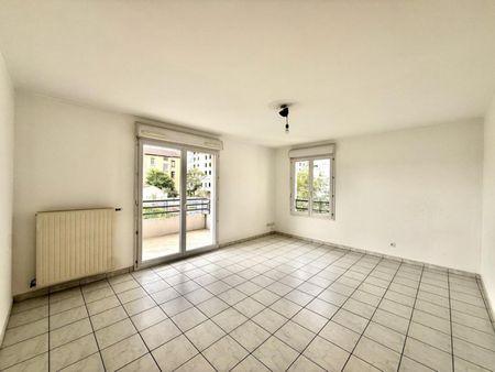 Appartement T3 de 68.03 m² lumineux à louer - Villeurbanne Quartier Grand Clément - Photo 3