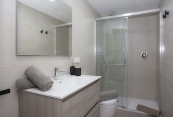 Dúplex con terraza en el corazón de El Carmen