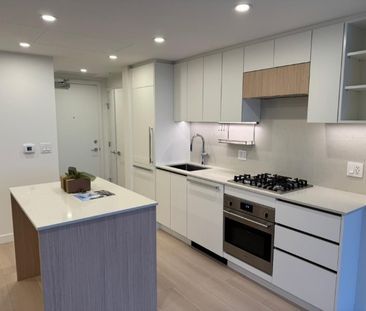 Stunning New 1 Bed/Den View Condo, Century City, Surrey - Photo 4