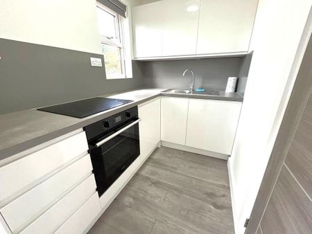 Studio to rent - Photo 4