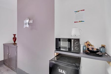 5 bedroom terraced house to rent - Photo 3