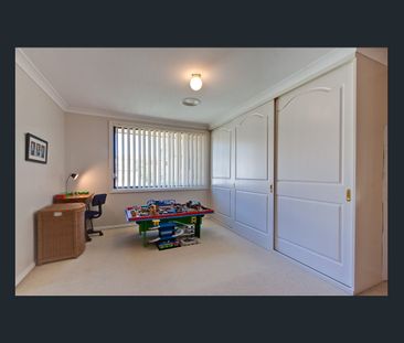 10 Collins Court, Rouse Hill, NSW 2155 - Photo 3