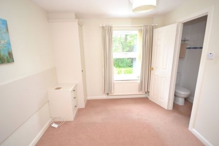 Woodlands, Budleigh Salterton, Devon, EX9 - Photo 2