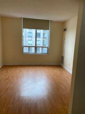 For Lease - 260 Doris Avenue Unit# Ph202, Toronto, Ontario - Photo 3