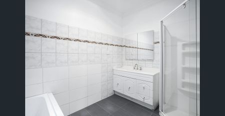 Freshly updated. - Photo 3