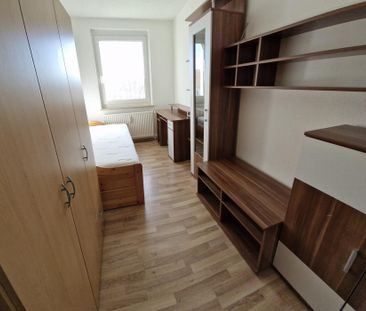 schöne helle möblierte Wohnung mit Balkon - Photo 4