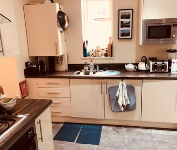 2 bedroom flat to rent - Photo 6