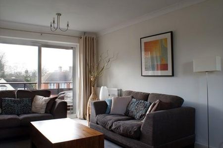 2 bedroom apartment to rent - Photo 2