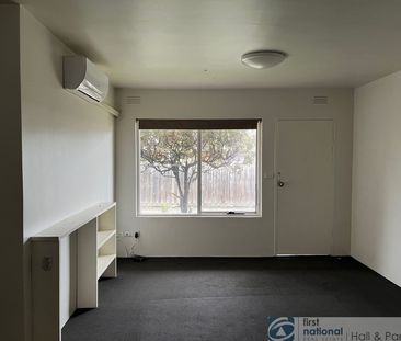 Central Dandenong Apartment - Photo 2