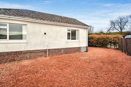 3 bed bungalow to rent in East Renfrewshire Golf Club, Newton Mearns, G77 - Photo 3