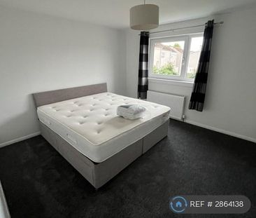 4 bedroom detached house to rent - Photo 6