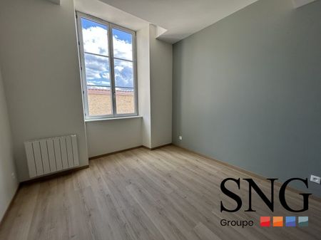 T1 RENOVE A NEUF HYPER CENTRE VILLE - Photo 2