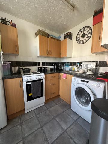 Studio Flat TO LET – Wembley – HA0 - Photo 2