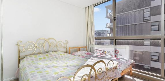 MGM MARTIN - THREE BEDROOM APARTMENT - Photo 2