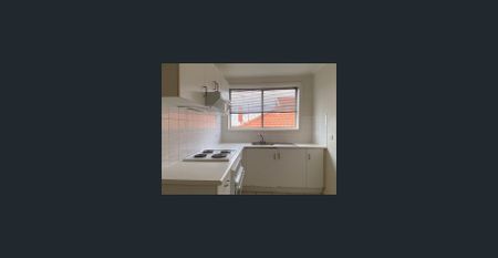 Apartment Close to Transport - Photo 3