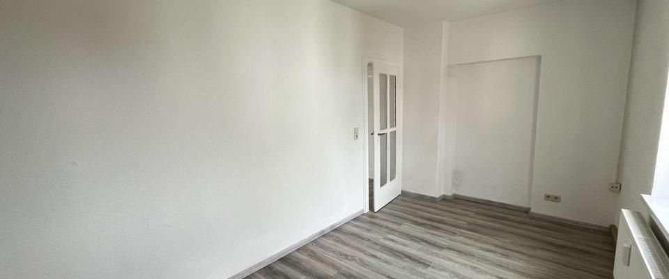 Ruhige, gepflegte Wohnung im Süden von Hainichen - Photo 1