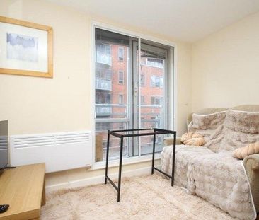 2 bedroom house share to rent - Photo 1