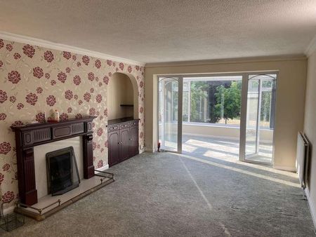 Philip Avenue, Sticklepath, Barnstaple, EX31 - Photo 5