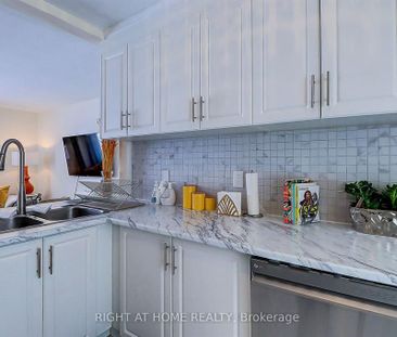 For Lease - 5 Bellefontaine Street, Toronto, Ontario - Photo 4