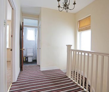 Price £2,200 pcm - Available Now - Part Furnished - Photo 2
