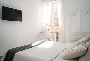 Calle Mármoles, Málaga, Andalusia 29007