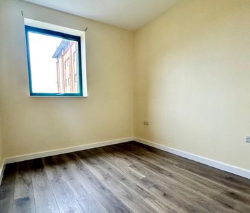 1 bedroom Flat To Let Total Size: 593 SQ FT - Photo 2