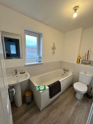 3 bedroom detached house to rent - Photo 1