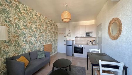 Appartement 3 pièces 40m2 REIMS 732 euros - Photo 5