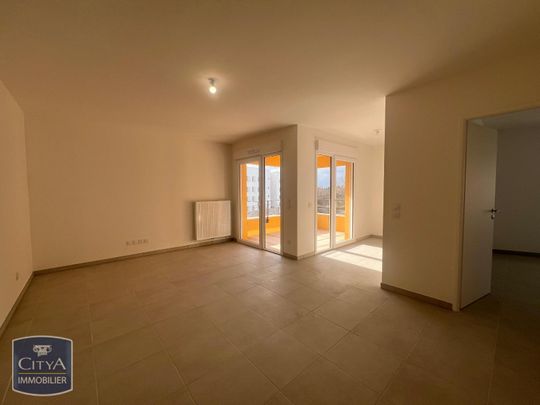 Location Appartement 2 pièces 45m² AVIGNON 84000 - Photo 1