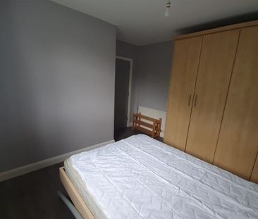 Apt 4,13 Helgor Park Mews, Belfast BT4 2GX - Photo 6