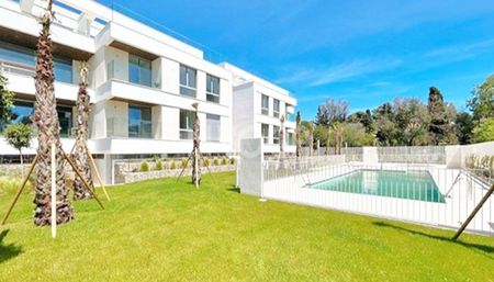 Alquiler de piso en Avenida Diego Velazquez - Photo 3