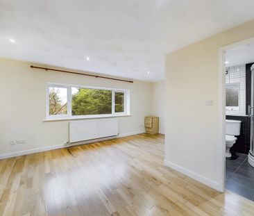 5 bedroom detached house to rent - Photo 6