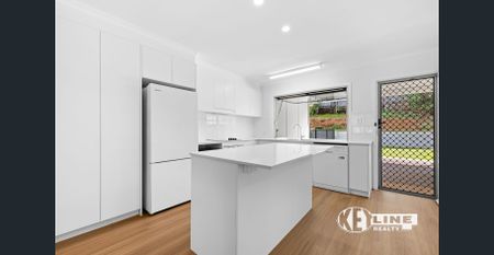 Stylish & Low-Maintenance Duplex - Photo 4