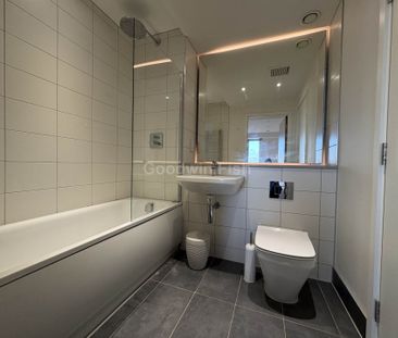 Local Crescent, Block B, 4 Hulme Street, Salford - Photo 3