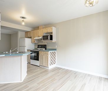 For Lease - 50 CHAPMAN Court Unit# 27, London North, Ontario - Photo 5