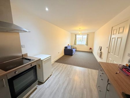 Newton Road, Yeovil, Somerset - Photo 5
