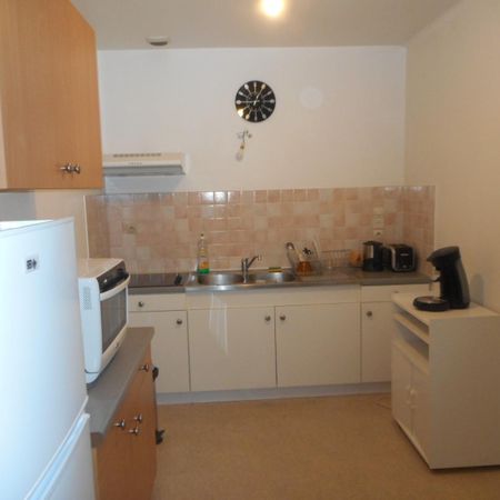 A louer à Condé-en-Normandie dans le Calvados (14), appartement de 51.32m² situé au 3ème étage,... - Photo 3