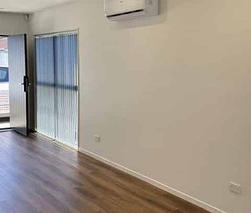 2 BDR Townhouse For Rent ( Mangere East) - Photo 4