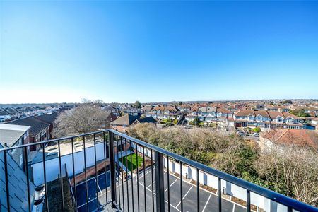 Chastilian Road, Dartford, Kent, DA1 3DD - Photo 4