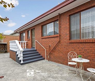 2/6 Sunburst Street, 3166, Oakleigh East Vic - Photo 1