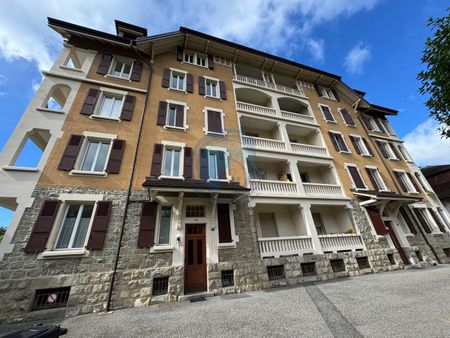 APPARTEMENT DE 2,5 PIÈCES AVEC BALCON ET VUE SUR LE LAC - Foto 3