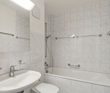 Your new home with garden seat - Photo 6