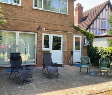 1 bedroom in a house share to rent - Photo 4