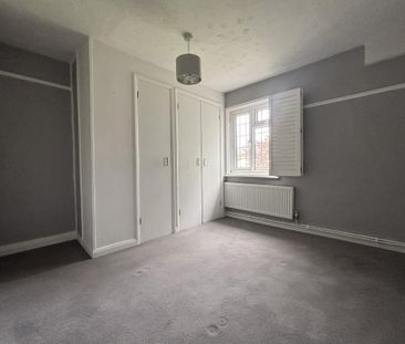2 bedroom semi-detached house to rent - Photo 3