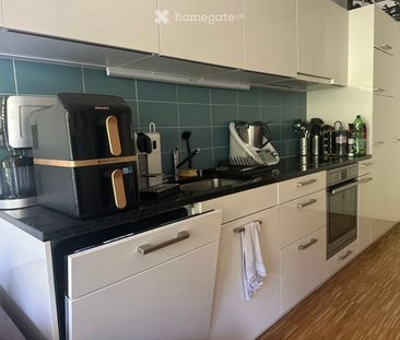 Moderne 2.5-Zimmer-Wohnung mit Balkon und schöner Aussicht in Effre... - Foto 4