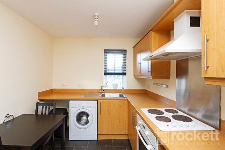 2 bedroom apartment to rent - Photo 2
